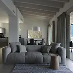 فندق فيلاريو آند ريزيدنسز 4*